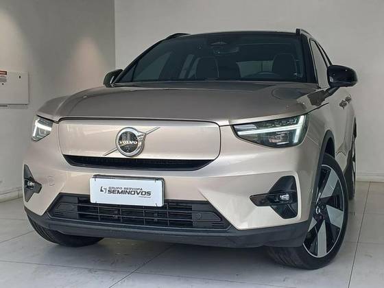 VOLVO XC40 P8 RECHARGE TWIN ELECTRIC ULTIMATE AWD